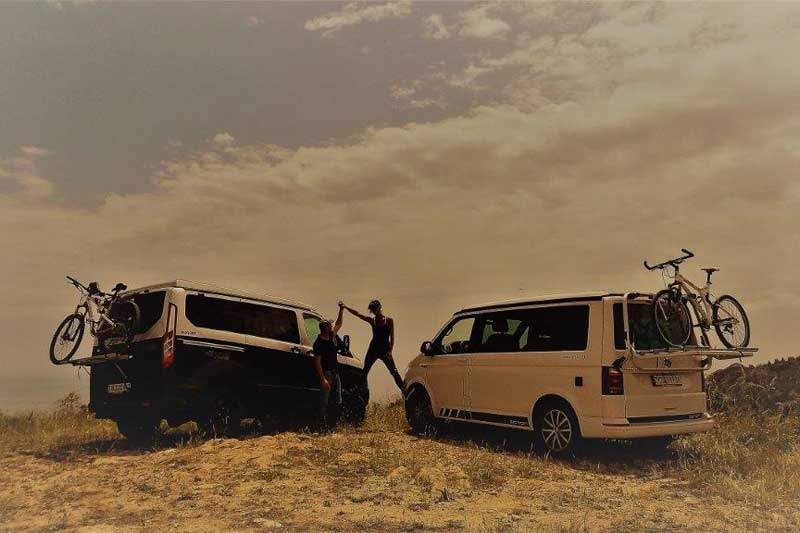 Ford Custom Nugget Aufstelldach und VW Camper