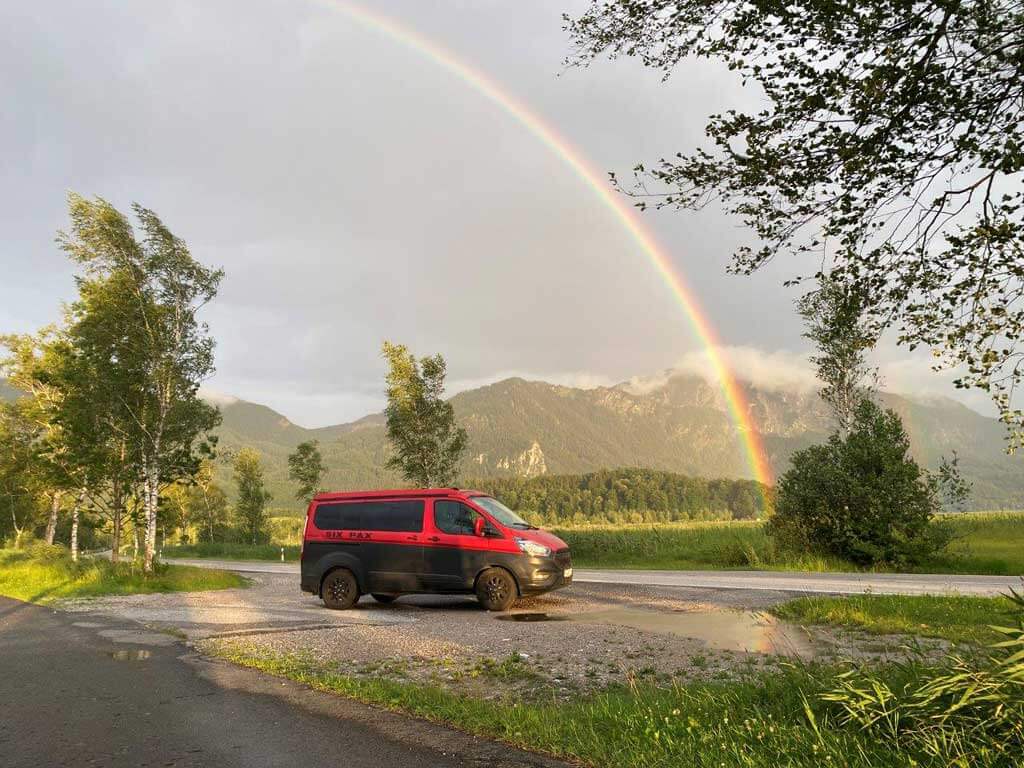 Ford Custom Nugget Aufstelldach "Somewhere under the rainbow"